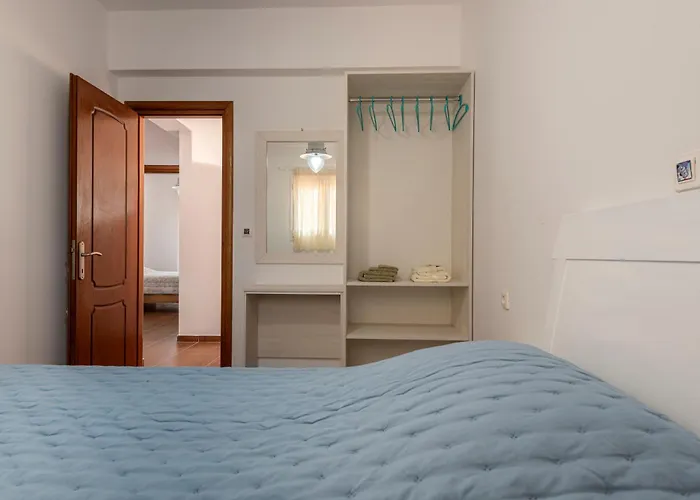 Ktima Sfakia * Kéfalos